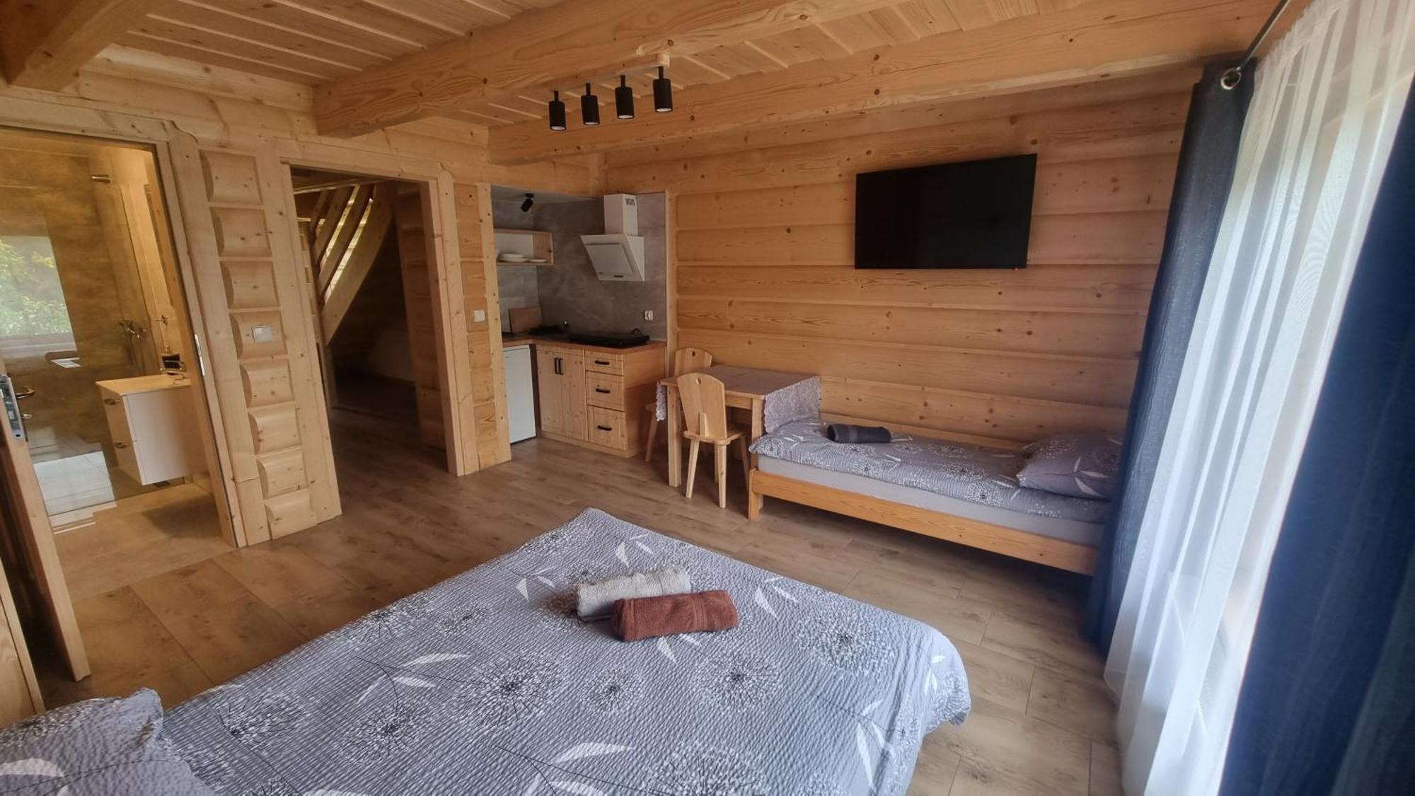 Pod Grusza Guest House Dzianisz Exterior photo